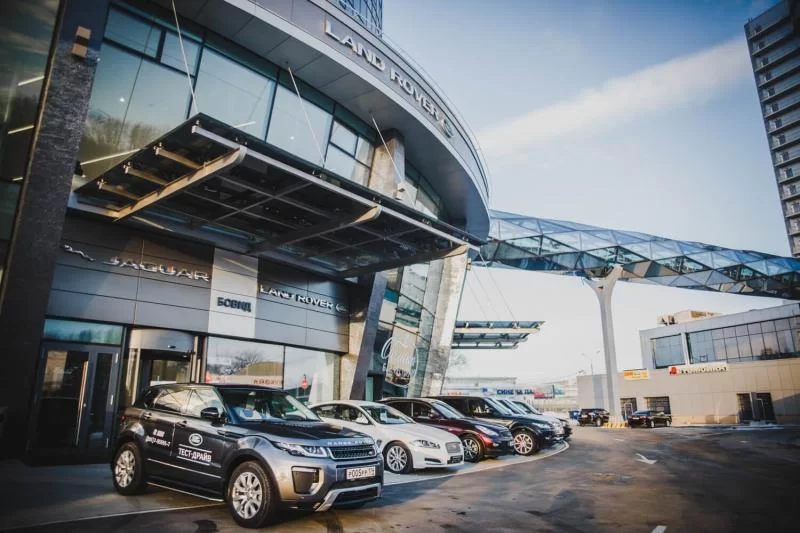 Дилерский центр JLR в Челябинске Дилерский центр JLR в Челябинске