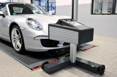 Прибор проверки и регулировки света фар с цифровой камерой MAHA MLT 3000 на роликах