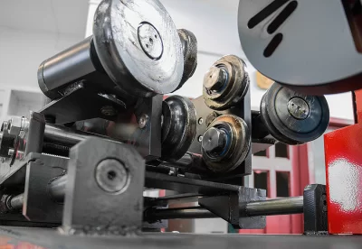 Стенд для правки штампованных дисков СИБЕК Премьер Мини