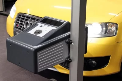 Прибор проверки и регулировки света фар MAHA MLT 1000 на роликах