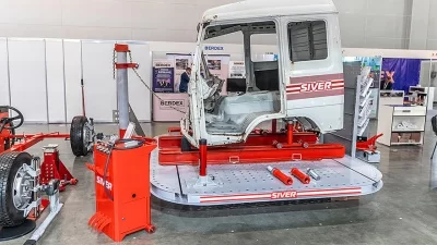 Стапель для правки кабин грузовых а/м SIVER TC