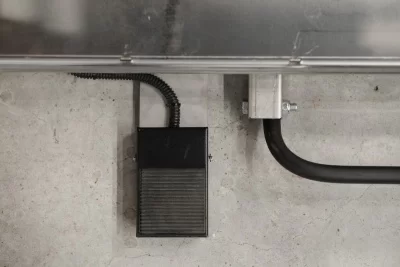 Подъемник пневматический для легковых колёс SIVIK КС-239