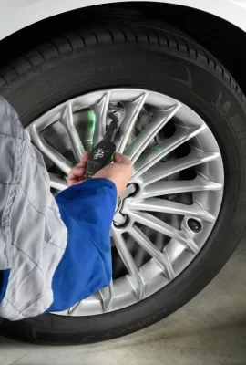 Лазерный измеритель глубины протектора и износа тормозного диска TEXA LASER EXTRAMINER 2