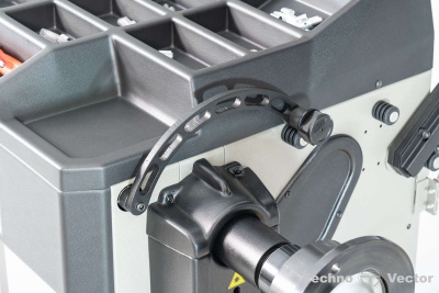 Балансировочный стенд ТехноВектор IPRO BM4