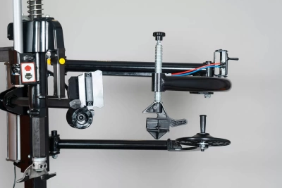 Автоматический шиномонтажный станок ТехноВектор IPRO TM7B (380В)