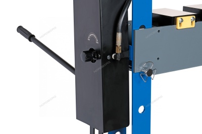 Пресс гидравлический напольный 30 т NORDBERG N3630F с ручным и ножным приводом