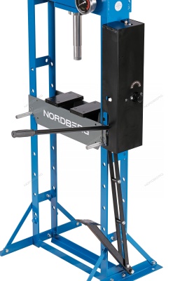 Пресс гидравлический напольный 15 т NORDBERG N3615F с ручным и ножным приводом