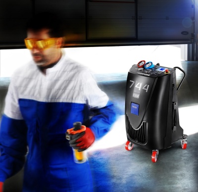 Установка для обслуживания систем кондиционирования TEXA KONFORT 744 для CO2